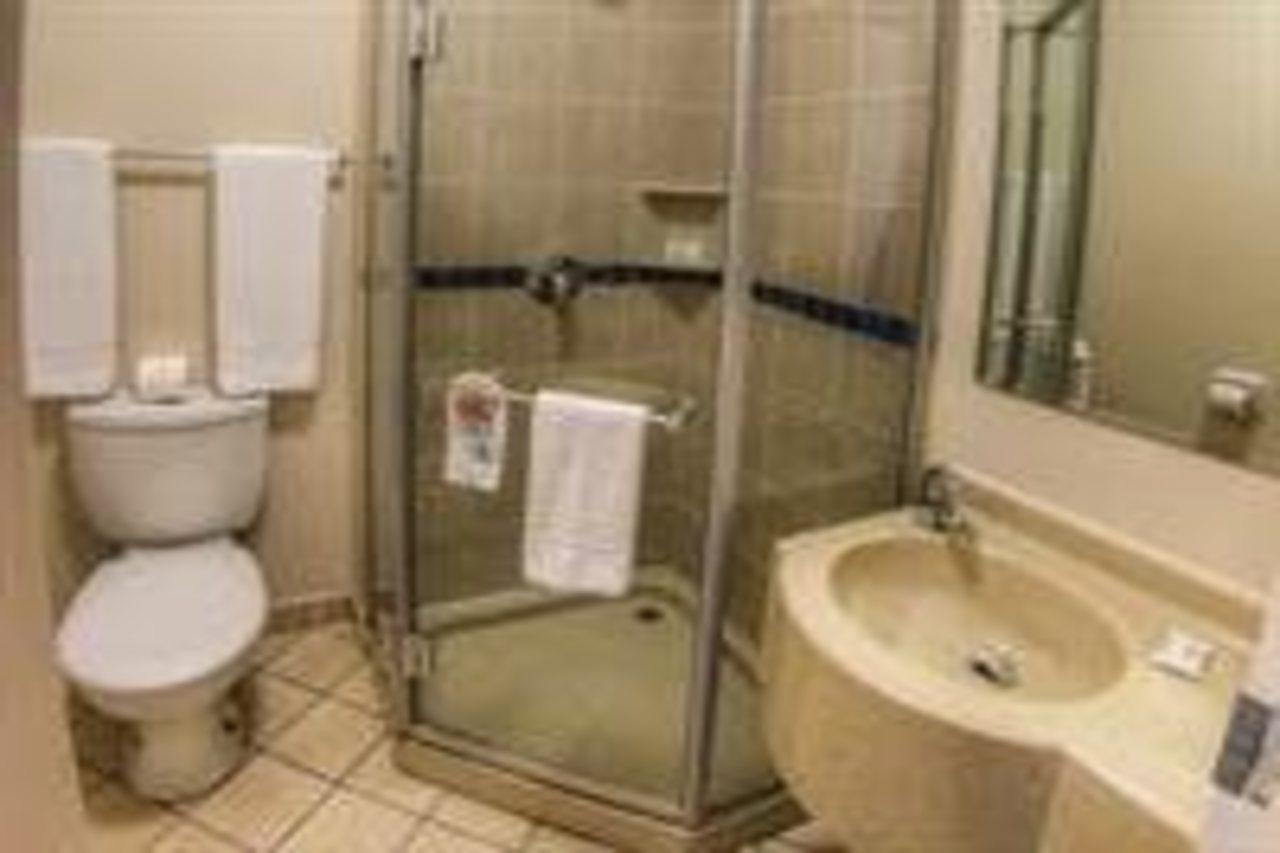דורבן Road Lodge Umhlanga Ridge מראה חיצוני תמונה