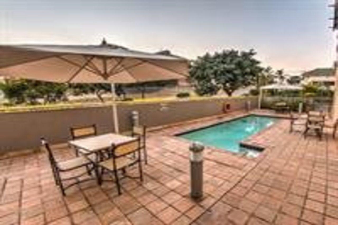 דורבן Road Lodge Umhlanga Ridge מראה חיצוני תמונה